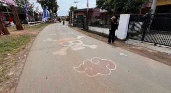 Heboh! Gambar Anime One Piece Raksasa Tiba-Tiba Muncul di Jalan Padat Karya Lampung!