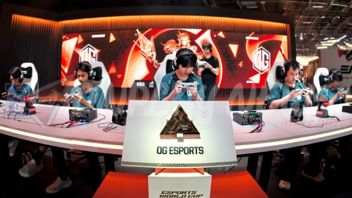 Panggung turnamen mendukung laga OG Esports kalah Nongshim RedForce