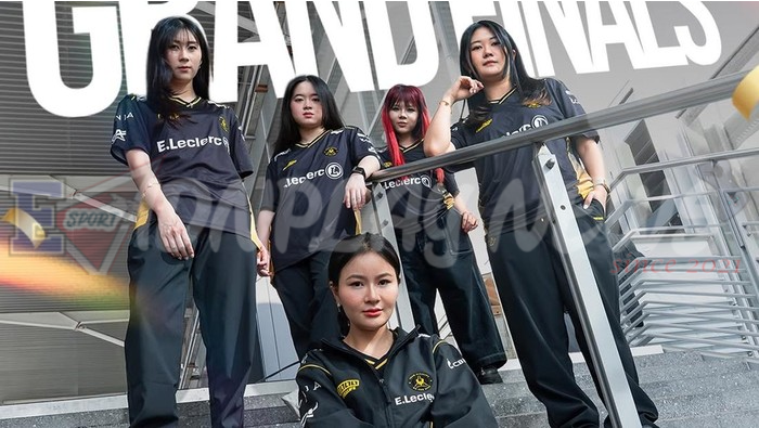 Tim esports Mobile Legends wanita bersiap menghadapi grand final MWI EWC di Paris