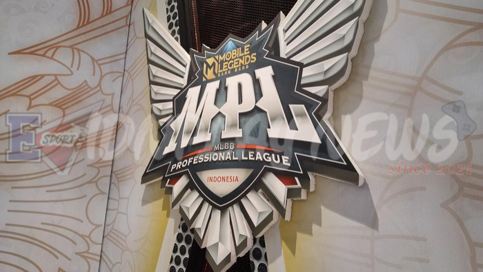 Trofi MPL Indonesia melambangkan perebutan gelar jadwal MPL ID S18 Week 1